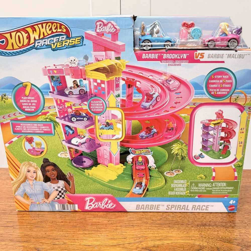 Fisher Price Little People Target Run Playset - Picture 4 of 9